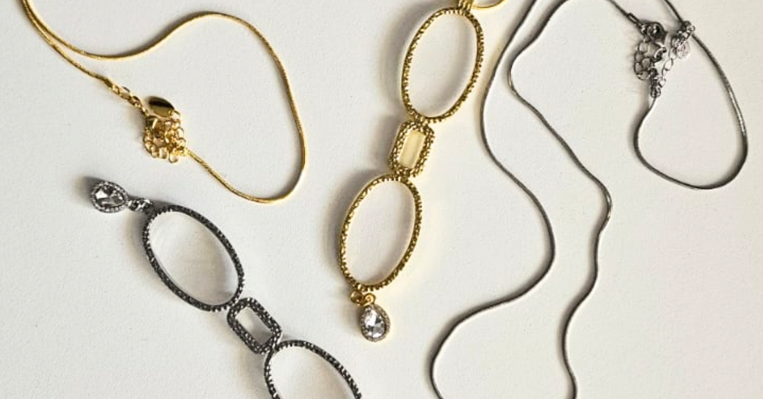 From Boardroom to Beach: How to Style Neckglasses for Any Look